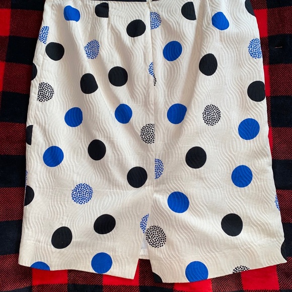🥳HP🥳 👸🏻Talbots Petite Med. Polka dot skirt - Picture 5 of 7